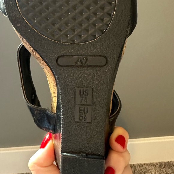 A2 by Aerosoles Wedge Sandals Black - Picture 4 of 4